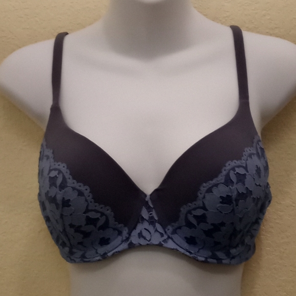 Dobreva Lavender Lace & Padded Bra - Picture 3 of 16